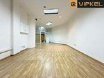 88m² Commercial property in A Coruna, Spain No. 55065 - Image 14
