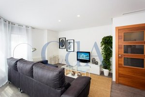 3 bedrooms Apartment in Elche, Spain No. 5510