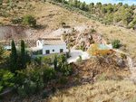 3 bedrooms House in El Burgo, Spain No. 55154 - Image 2