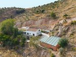 3 bedrooms House in El Burgo, Spain No. 55156 - Image 8
