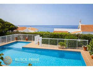 4 bedrooms Villa in Sant Lluis, Spain No. 5522