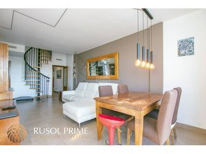 4 bedrooms Apartment in Mahon, Spain No. 5560