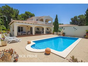 4 bedrooms Villa in Es Mercadal, Spain No. 5565