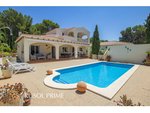 4 bedrooms Villa in Es Mercadal, Spain No. 5565 - villa in Spain