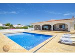 4 bedrooms Villa in Sant Lluis, Spain No. 5566 - Image 2
