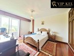 5 bedrooms House in Bergondo, Spain No. 55688 - Image 10