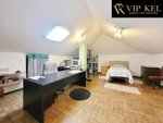 5 bedrooms House in Bergondo, Spain No. 55688 - Image 24