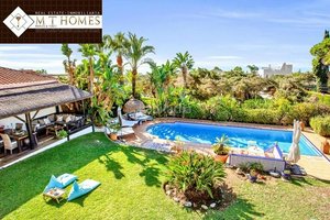 6 bedrooms Villa in Marbella, Spain No. 55722