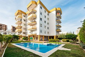 3 bedrooms Apartment in Torremolinos, Spain No. 55843