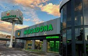 2400m² Shop in Alicante, Spain No. 560