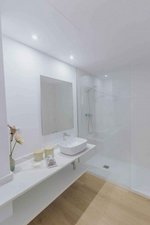 4 bedrooms Villa in Benalmadena, Spain No. 570 - Image 4