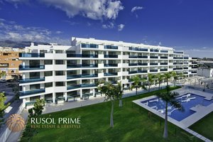 3 bedrooms Penthouse in Fuengirola, Spain No. 5729