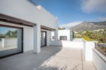 3 bedrooms Penthouse in Marbella, Spain No. 573 - Image 12