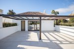3 bedrooms Penthouse in Marbella, Spain No. 573 - Image 15