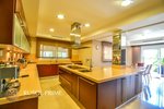 5 bedrooms Villa in Marbella, Spain No. 5746 - Image 2