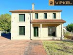 4 bedrooms House in A Coruna, Spain No. 58150 - house in Spain