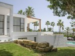 6 bedrooms Villa in Marbella, Spain No. 585 - Image 20