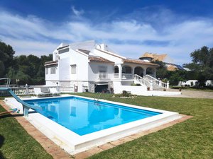 4 bedrooms Villa in Churriana, Spain No. 60640