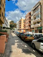 394m² Commercial property in Santa Cruz de Tenerife, Spain No. 61381 - Image 4