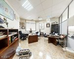 217m² Commercial property in Valencia, Spain No. 62287 - Image 11