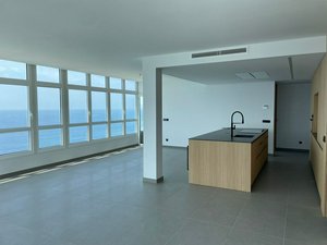 3 bedrooms Penthouse in Benidorm, Spain No. 6233