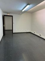 144m² Commercial property in Barcelona, Spain No. 62405 - Image 15