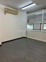 144m² Commercial property in Barcelona, Spain No. 62405 - Image 17
