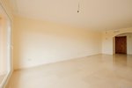 2 bedrooms Apartment in Marbella, Spain No. 630 - Image 3
