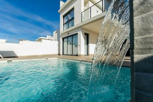 3 bedrooms Villa in San Miguel de Salinas, Spain No. 6334