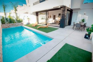 3 bedrooms Villa in Santiago de la Ribera, Spain No. 6497