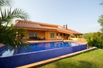 6 bedrooms House in Llinars Del Valles, Spain No. 65473 - Image 4