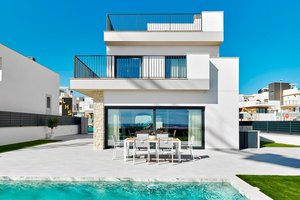 3 bedrooms Villa in San Miguel de Salinas, Spain No. 6554