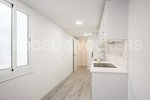 2 bedrooms Apartment in Ciutat Vella, Spain No. 66051 - Image 7