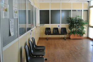 285m² Commercial property in San Cristobal de La Laguna, Spain No. 66078