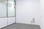 230m² Office in Zaragoza, Spain No. 66128 - Image 40
