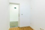 230m² Office in Zaragoza, Spain No. 66131 - Image 31