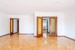 3 bedrooms Apartment in Zaragoza, Spain No. 66794 - Image 5