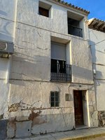 4 bedrooms House in Lumpiaque, Spain No. 67581 - Image 3