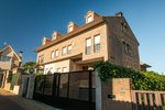 9 bedrooms House in Zaragoza, Spain No. 67593 - house in Spain