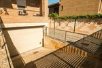 9 bedrooms House in Zaragoza, Spain No. 67593 - Image 2