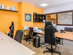 200m² Office in Zaragoza, Spain No. 67602 - Image 10
