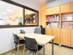 200m² Office in Zaragoza, Spain No. 67602 - Image 15