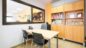 200m² Commercial property in Zaragoza, Spain No. 67607