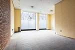 309m² Commercial property in Zaragoza, Spain No. 67694 - Image 13