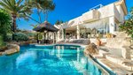 4 bedrooms House in Marbella, Spain No. 68012 - Image 3