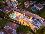 5 bedrooms Villa in Marbella, Spain No. 69382 - Image 14
