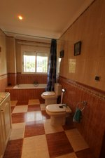 5 bedrooms House in Turis, Spain No. 70054 - Image 15
