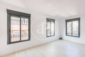 1 bedroom Apartment in Madrid, Spain No. 70294