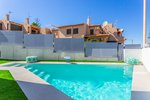 3 bedrooms Villa in Torrevieja, Spain No. 7114 - Image 2