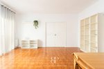 3 bedrooms Apartment in Ciutat Vella, Spain No. 71243 - Image 3